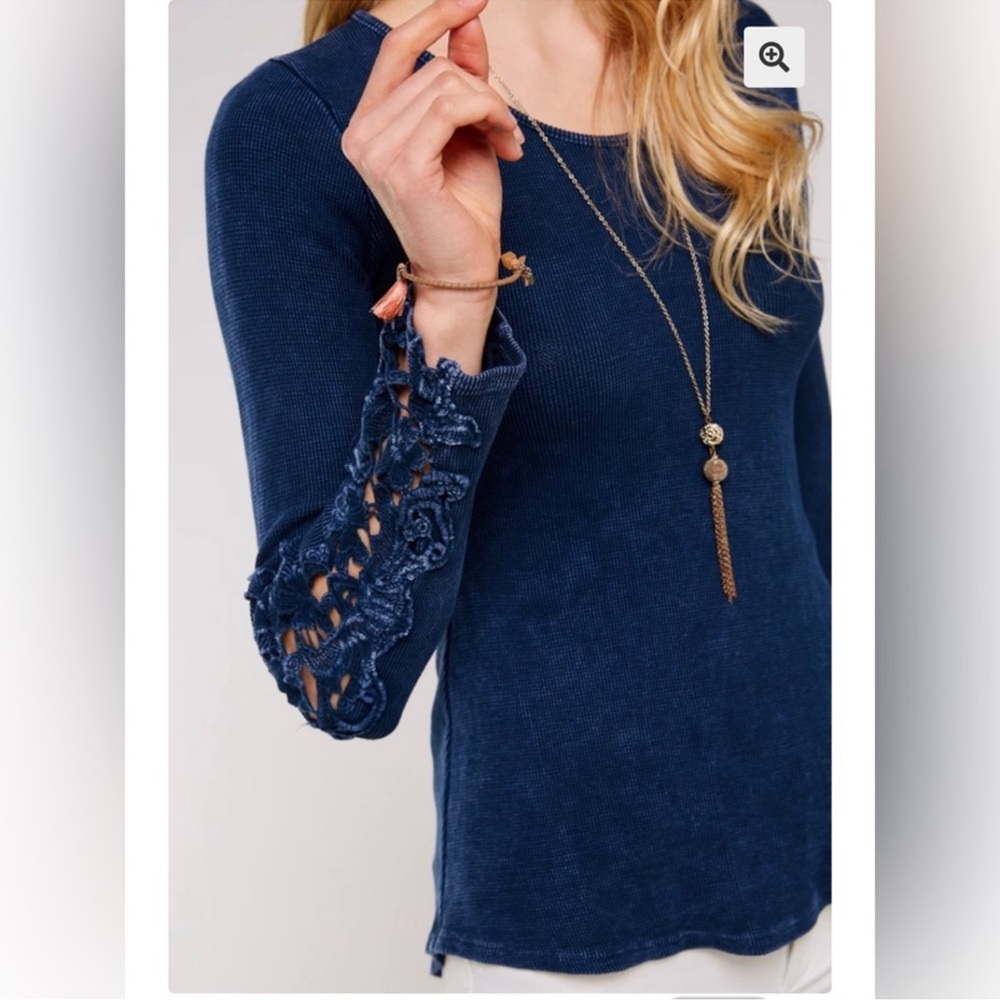 EUC- Urban X Embroidered long Sleeve Navy Thermal Size S